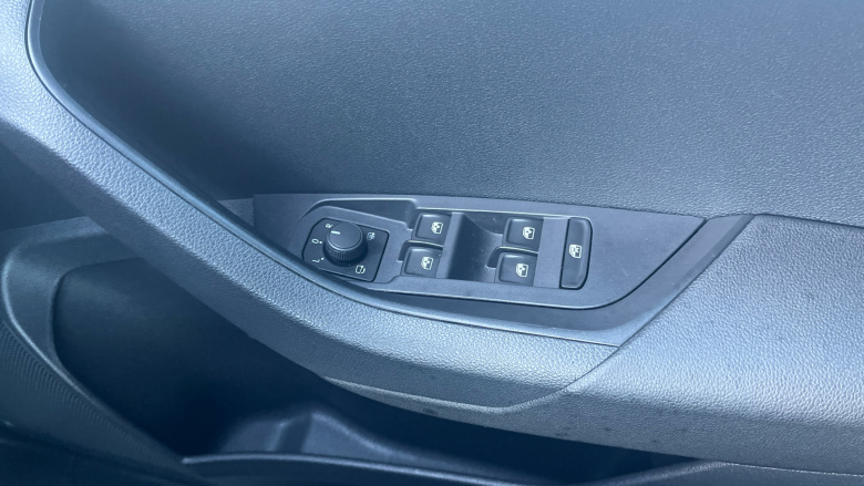 Skoda Karoq 1.5 TSI SE L 5dr DSG Petrol Estate